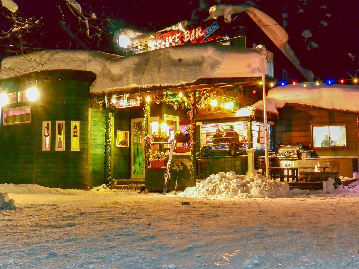 Penke Panke Lodge And Apartments Hakuba Esterno foto